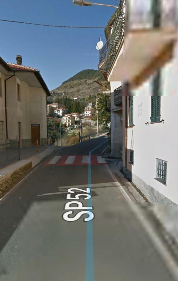 Casa Vacanze Da Oscar Villa Triora Luaran gambar