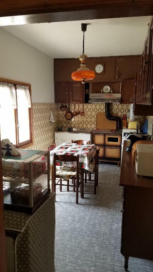 Casa Vacanze Da Oscar Villa Triora Luaran gambar